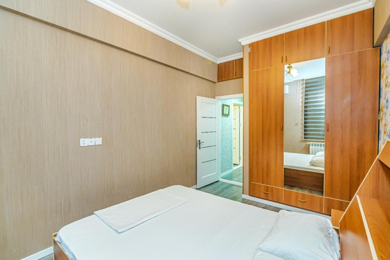 M Estate 1 Room Targovu Baku Ngoại thất bức ảnh