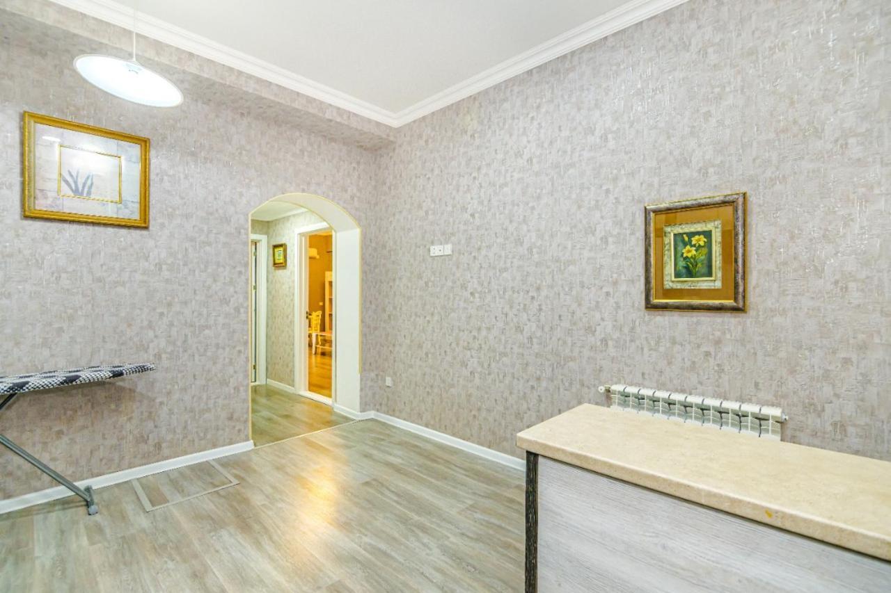 M Estate 1 Room Targovu Baku Ngoại thất bức ảnh