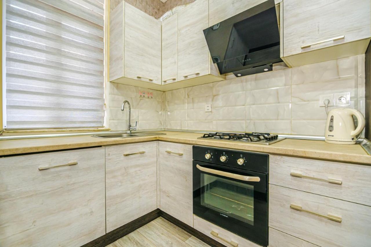 M Estate 1 Room Targovu Baku Ngoại thất bức ảnh